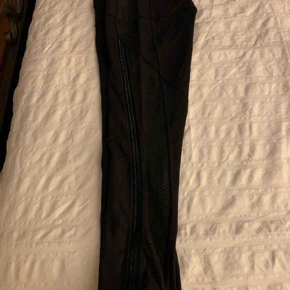 Power lines crop 21” - Picture 1 of 2